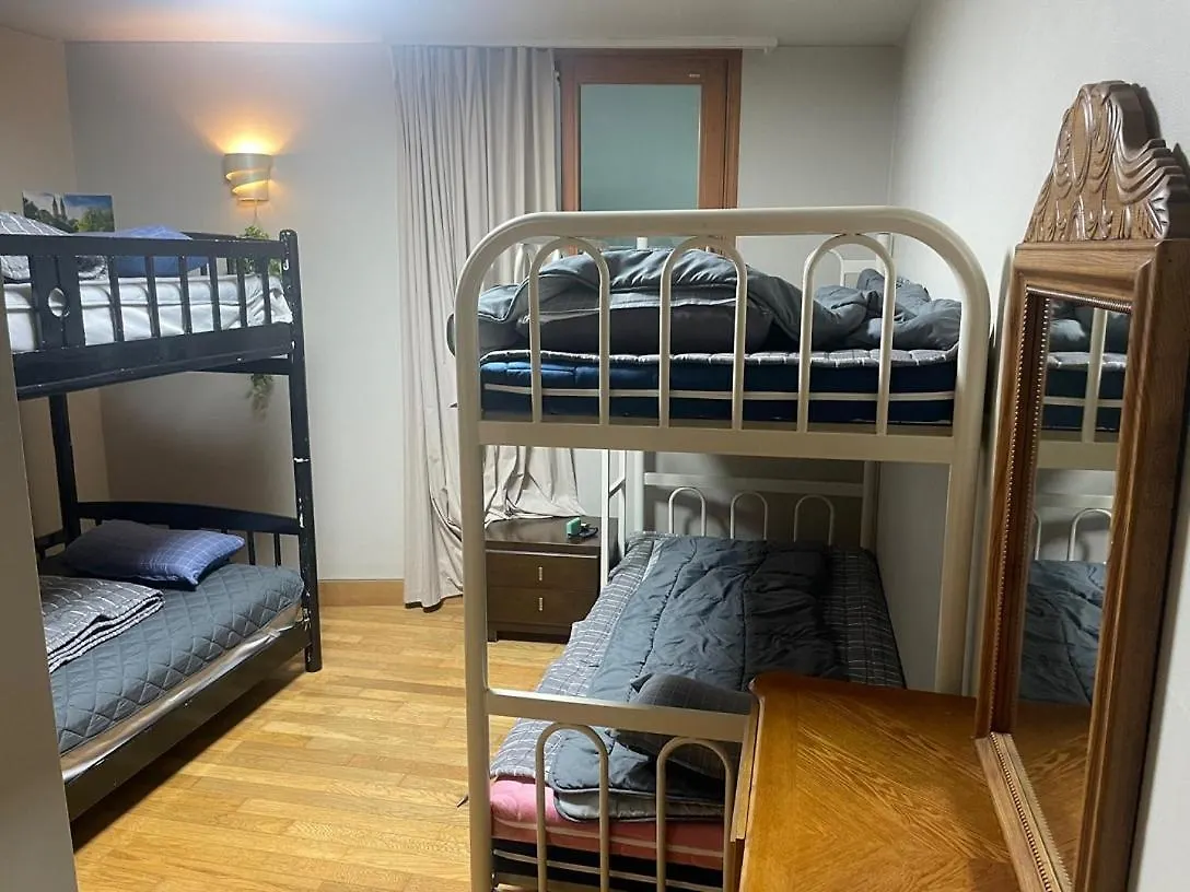 Linden Guesthouse Jeju Gasthof
