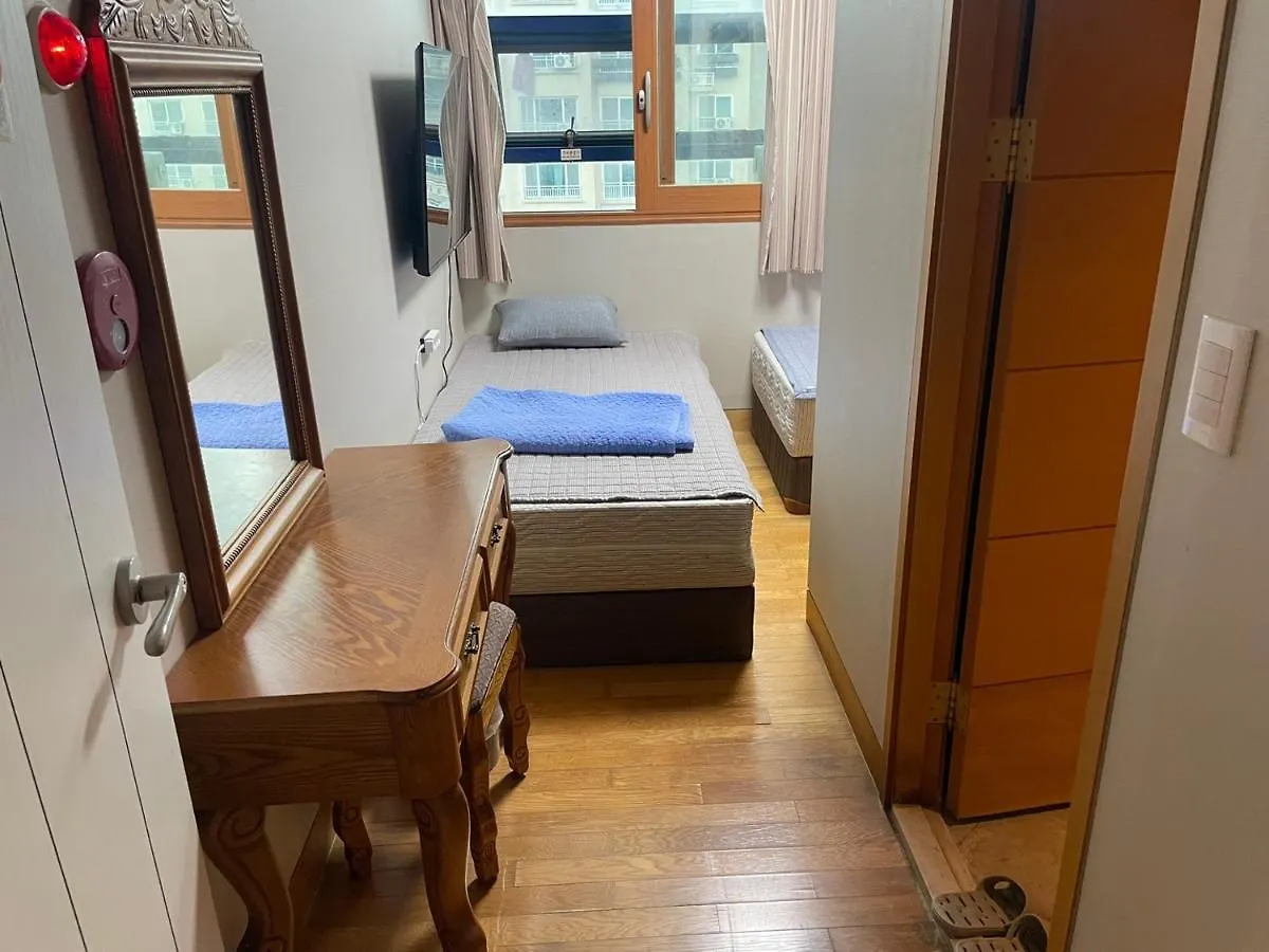 Gasthof Linden Guesthouse Jeju